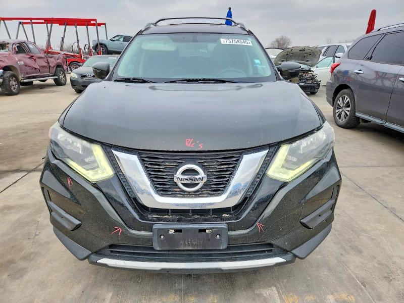 Photo 5 from auction – 2017 NISSAN ROGUE SV with VIN 5N1AT2MV5HC813773