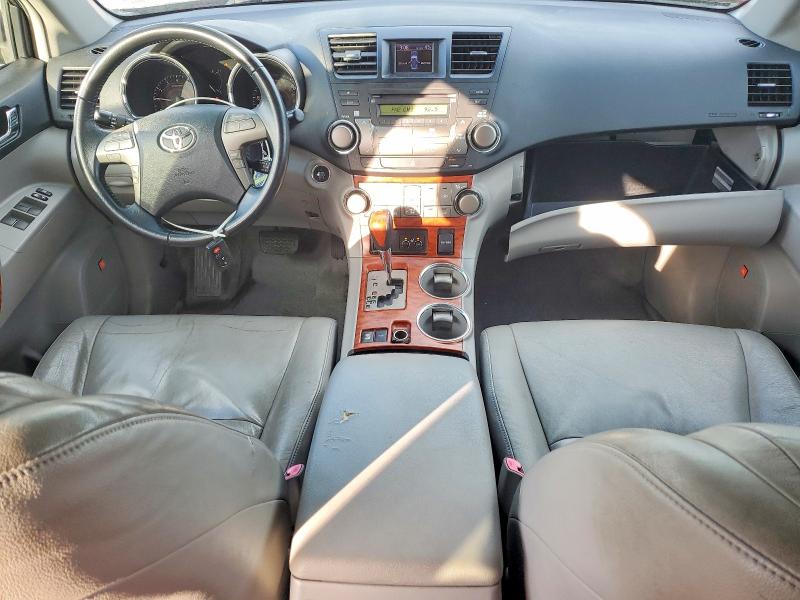 Photo 8 from auction – 2010 TOYOTA HIGHLANDER with VIN JTEDK3EH9A2154851