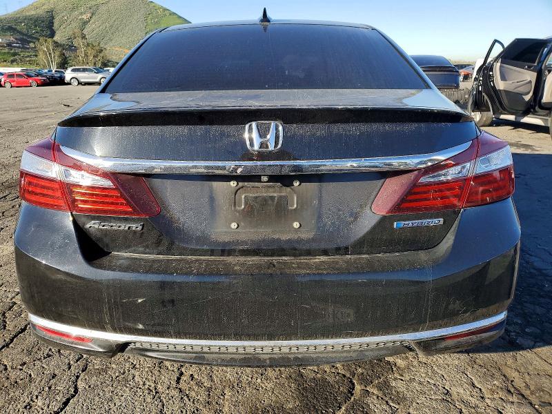 Photo 6 from auction – 2017 HONDA ACCORD with VIN JHMCR6F50HC028267