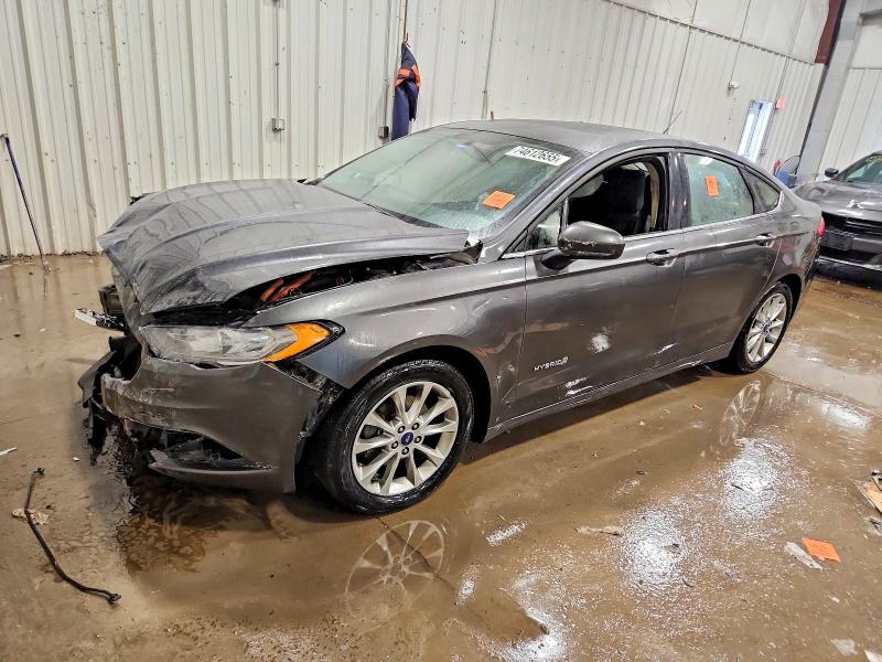 FORD FUSION SE 2017 with VIN 3FA6P0LU8HR217267 - Photo from auction