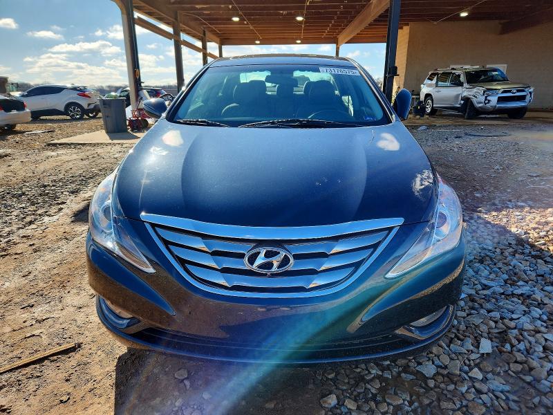 Photo 5 from auction – 2011 HYUNDAI SONATA SE with VIN 5NPEC4AC1BH144613