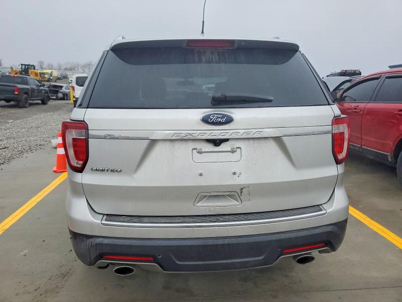Photo 6 from auction – 2018 FORD EXPLORER L with VIN 1FM5K7F87JGA20224