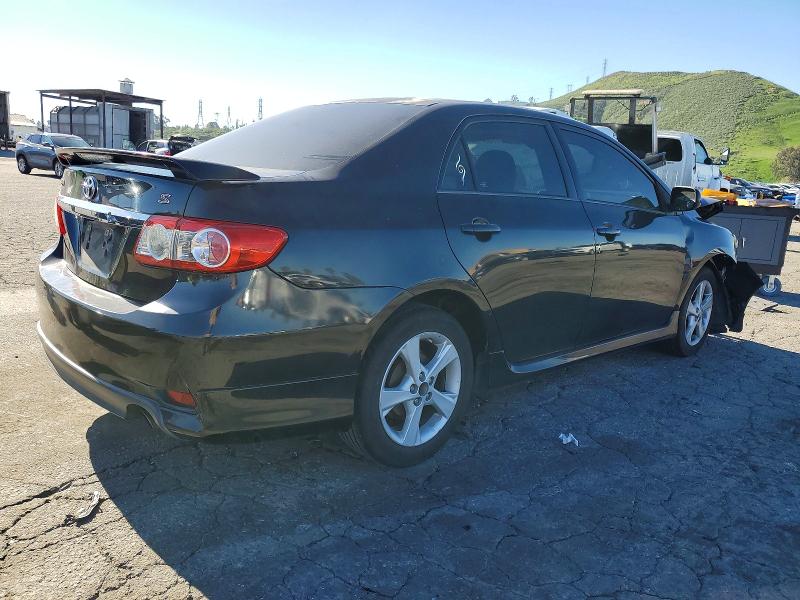 Photo 3 from auction – 2013 TOYOTA COROLLA with VIN 5YFBU4EE2DP215786