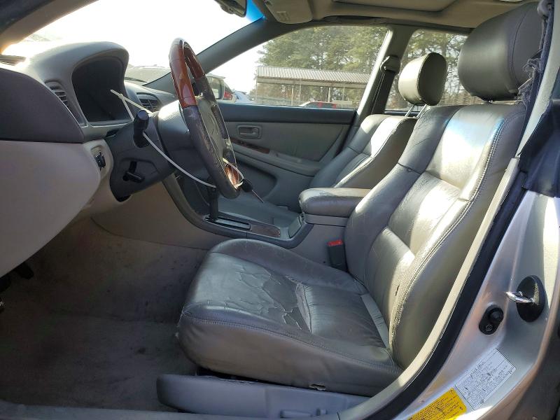 Photo 7 from auction – 2001 LEXUS ES 300 with VIN JT8BF28GX10329518