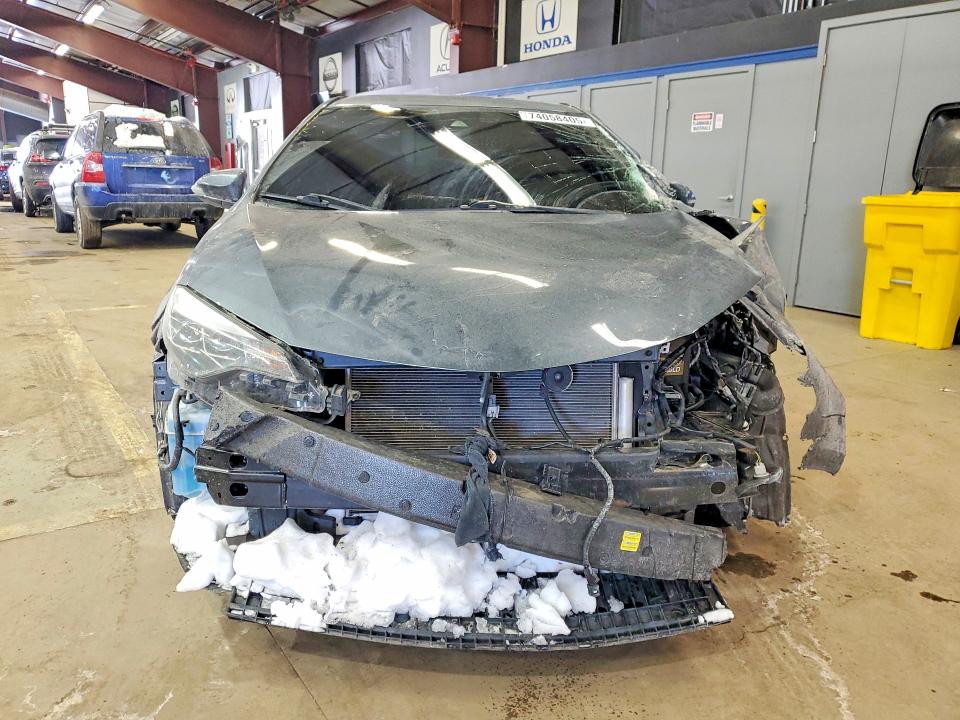 Zdjęcie 5 z aukcji – 2019 TOYOTA COROLLA z VIN 2T1BURHE2KC167308
