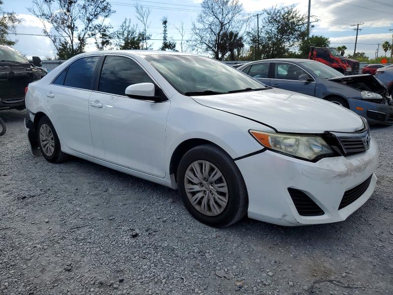 Photo 4 from auction – 2014 TOYOTA CAMRY with VIN 4T1BF1FK0EU858747