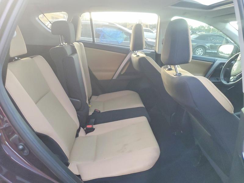 Photo 11 from auction – 2018 TOYOTA RAV4 ADVEN with VIN 2T3WFREV3JW436128