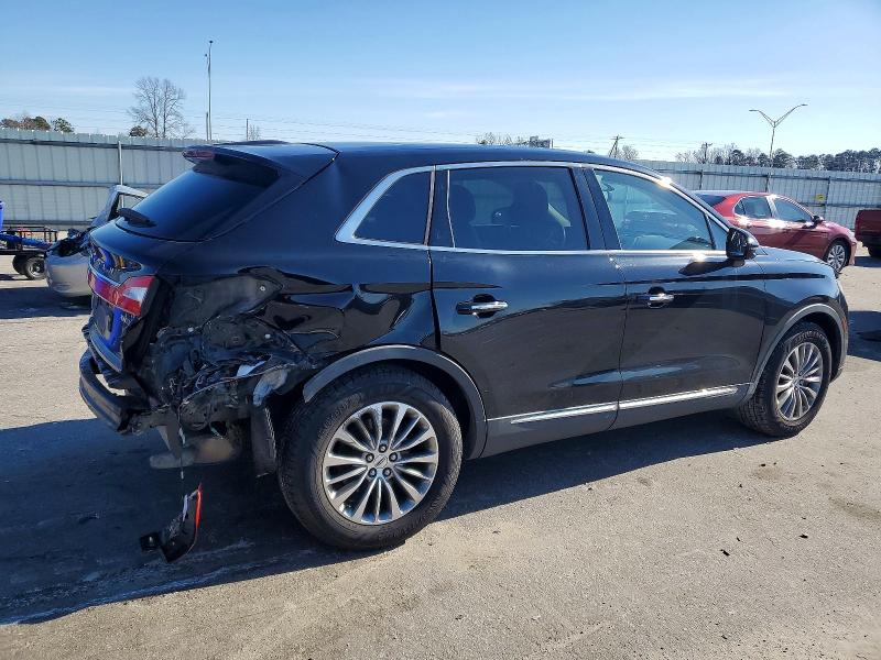 Photo 3 from auction – 2018 LINCOLN MKX SELECT with VIN 2LMPJ8KR8JBL46612