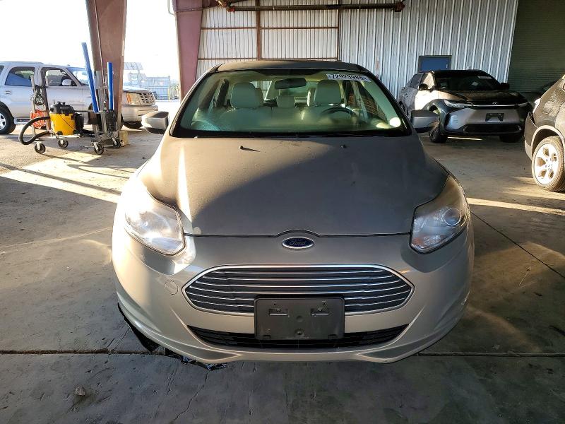 Photo 5 from auction – 2016 FORD FOCUS BEV with VIN 1FADP3R46GL363051