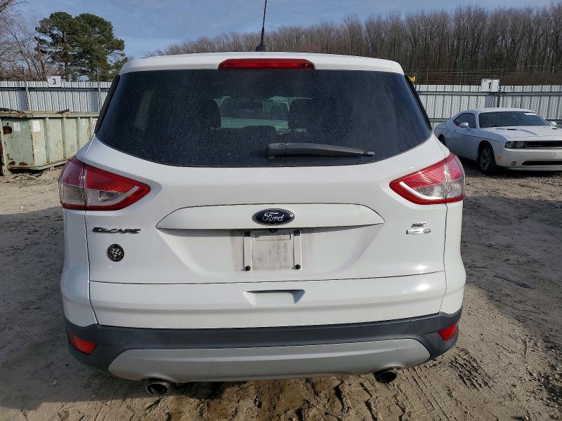 Photo 6 from auction – 2016 FORD ESCAPE SE with VIN 1FMCU9GX2GUA68856