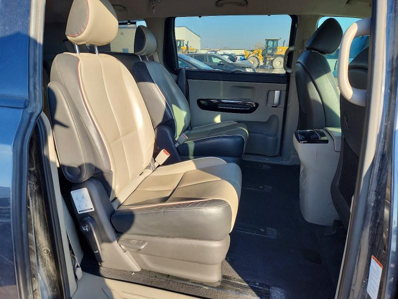 Zdjęcie 11 z aukcji – 2015 KIA SEDONA z VIN KNDMC5C12F6046767