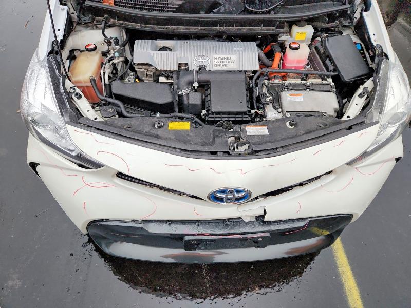 Photo 11 from auction – 2015 TOYOTA PRIUS with VIN JTDZN3EUXFJ029238
