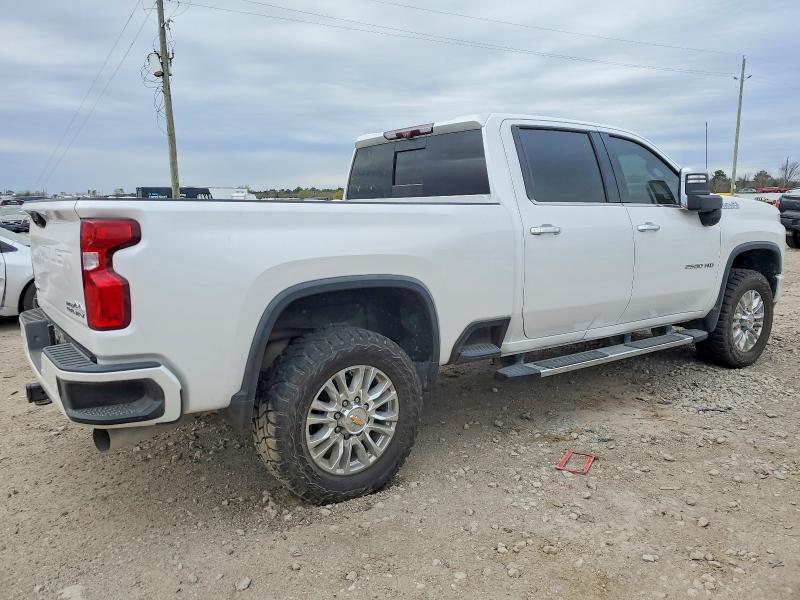 Photo 3 from auction – 2021 CHEVROLET SILVERADO with VIN 1GC4YREY9MF270442