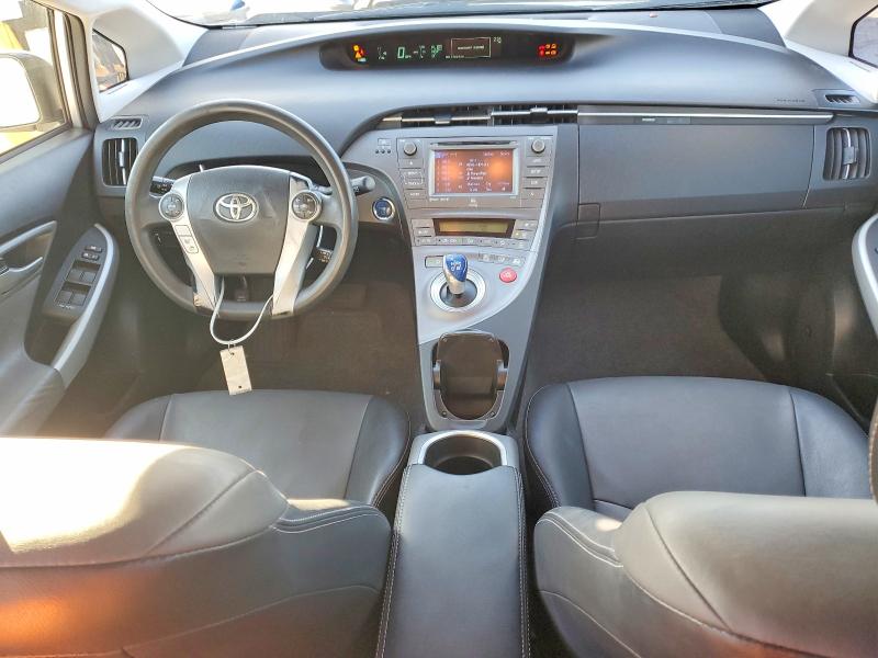 Фото 8 с аукциона – 2012 TOYOTA PRIUS с VIN JTDKN3DU2C5423758