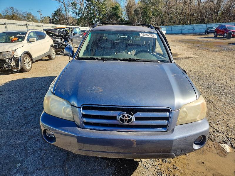 Photo 5 from auction – 2006 TOYOTA HIGHLANDER with VIN JTEGD21A060152354