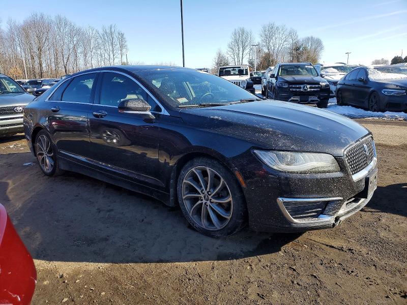 Photo 4 from auction – 2019 LINCOLN MKZ with VIN 3LN6L5LUXKR627798