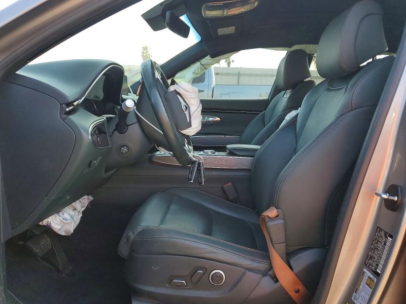 Photo 7 from auction – 2022 GENESIS GV70 BASE with VIN KMUMADTB9NU052310