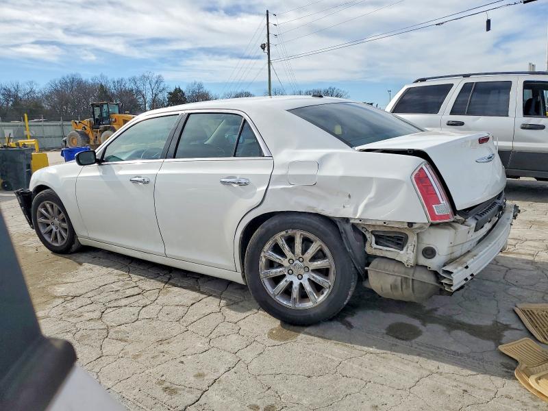 Foto 2 de la subasta – 2014 CHRYSLER 300C con VIN 2C3CCAEGXEH249218