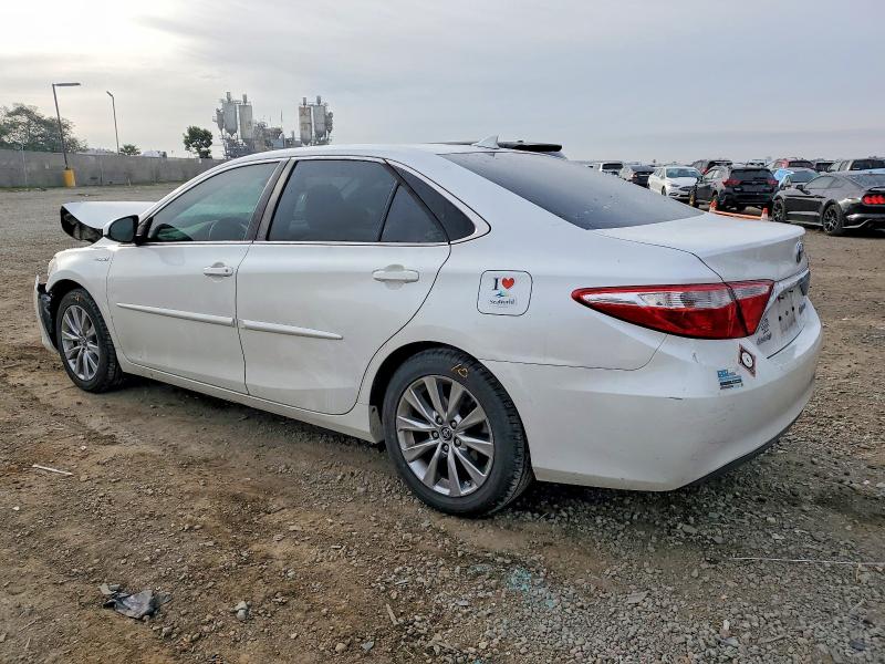 Photo 2 from auction – 2015 TOYOTA CAMRY HYBR with VIN 4T1BD1FK2FU153701