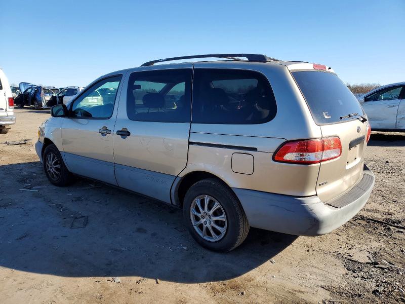Photo 2 from auction – 2002 TOYOTA SIENNA CE with VIN 4T3ZF19C62U496297