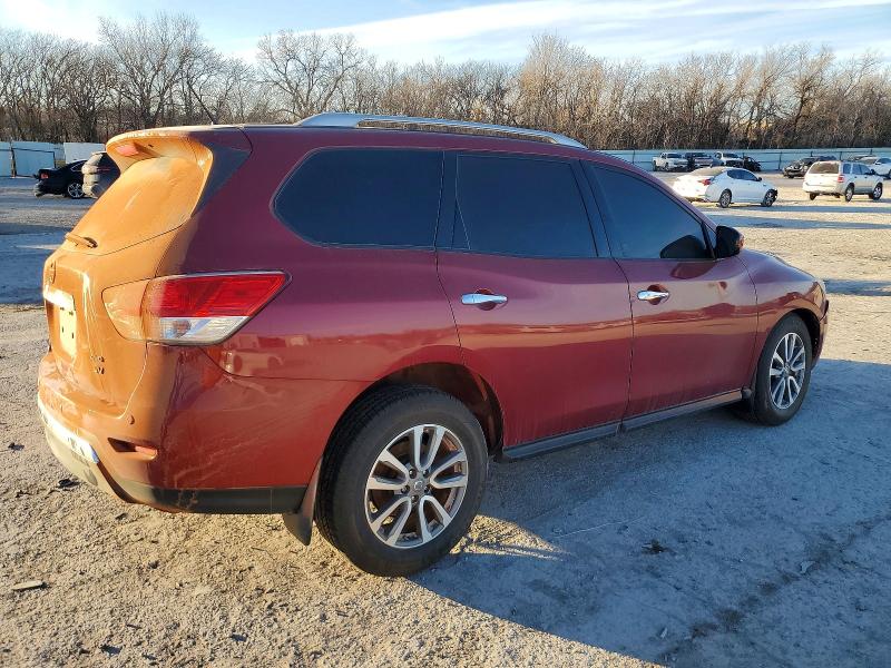 Photo 3 from auction – 2016 NISSAN PATHFINDER with VIN 5N1AR2MM3GC610286