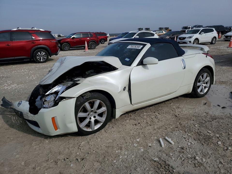 NISS 350Z 2005 with VIN JN1AZ36A65M755992 - Photo from auction