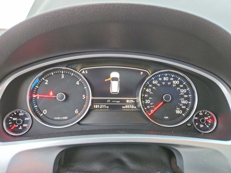 Photo 9 from auction – 2011 VOLKSWAGEN TOUAREG V6 with VIN WVGFK9BP6BD005567