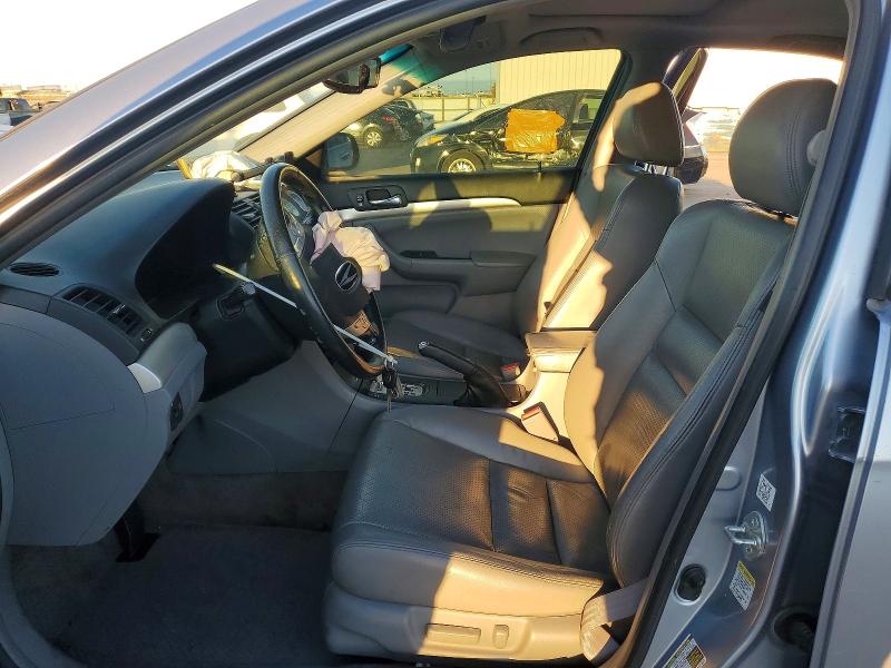 Photo 7 from auction – 2004 ACURA TSX with VIN JH4CL96864C026370