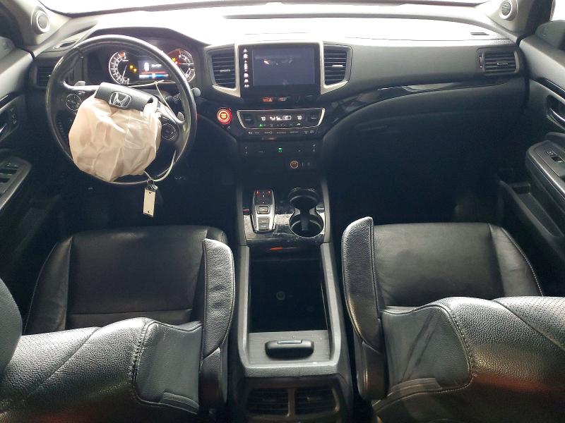 Photo 8 from auction – 2017 HONDA PILOT ELIT with VIN 5FNYF6H08HB034628