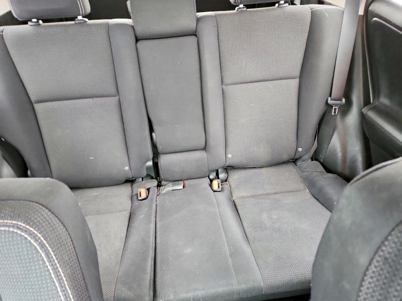 Photo 10 from auction – 2018 TOYOTA RAV4 with VIN 2T3WFREV0JW479194