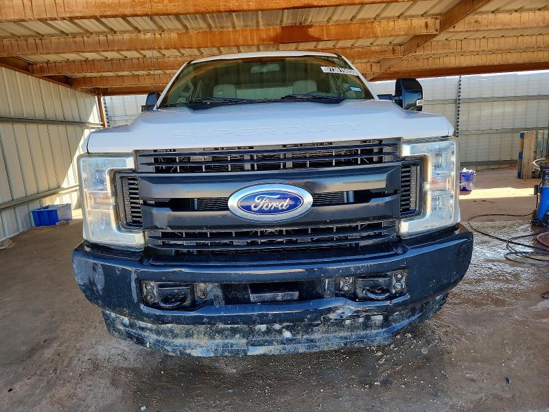 Photo 5 from auction – 2018 FORD F250 with VIN 1FT7X2B63JEB21293