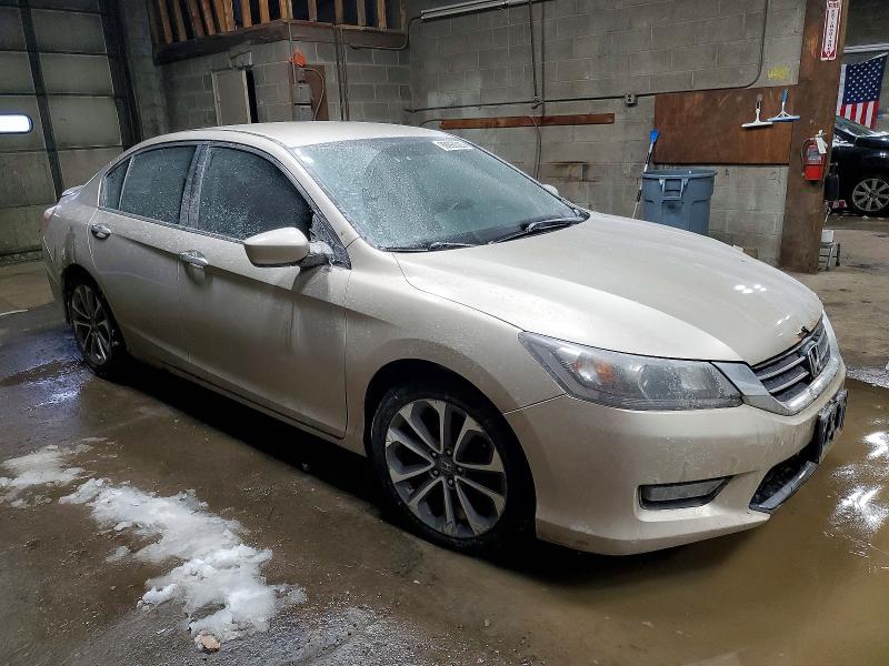 Photo 4 from auction – 2014 HONDA ACCORD SPO with VIN 1HGCR2F59EA080306
