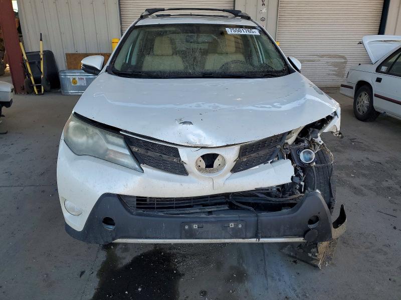 Photo 5 from auction – 2014 TOYOTA RAV4 LIMIT with VIN 2T3DFREV3EW160661