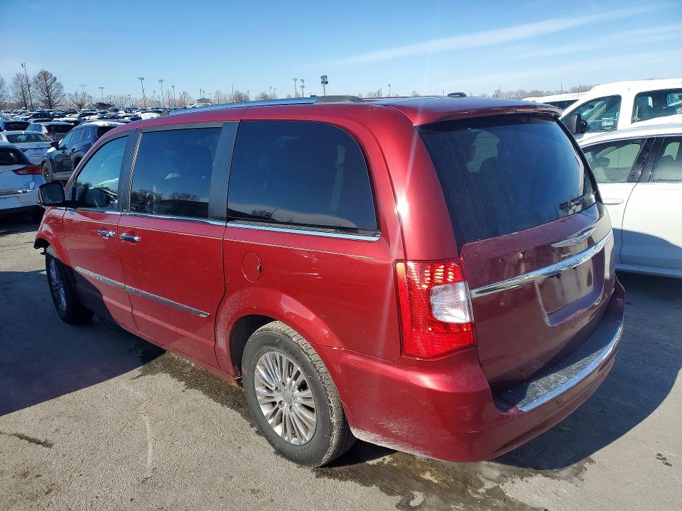 Photo 2 from auction – 2011 CHRYSLER TOWN & COU with VIN 2A4RR6DG7BR698486