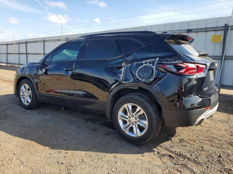 Photo 2 from auction – 2019 CHEVROLET BLAZER 3LT with VIN 3GNKBDRSXKS689725