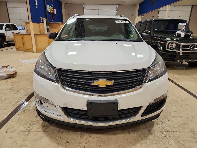 Photo 5 from auction – 2017 CHEVROLET TRAVERSE L with VIN 1GNKVFKD5HJ262185
