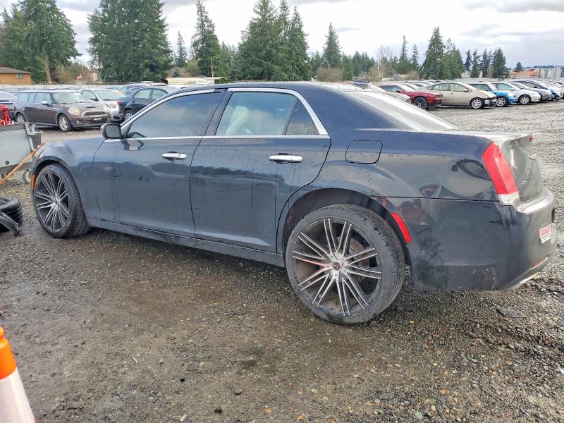 Photo 2 from auction – 2019 CHRYSLER 300 LIMITE with VIN 2C3CCAEG3KH631411