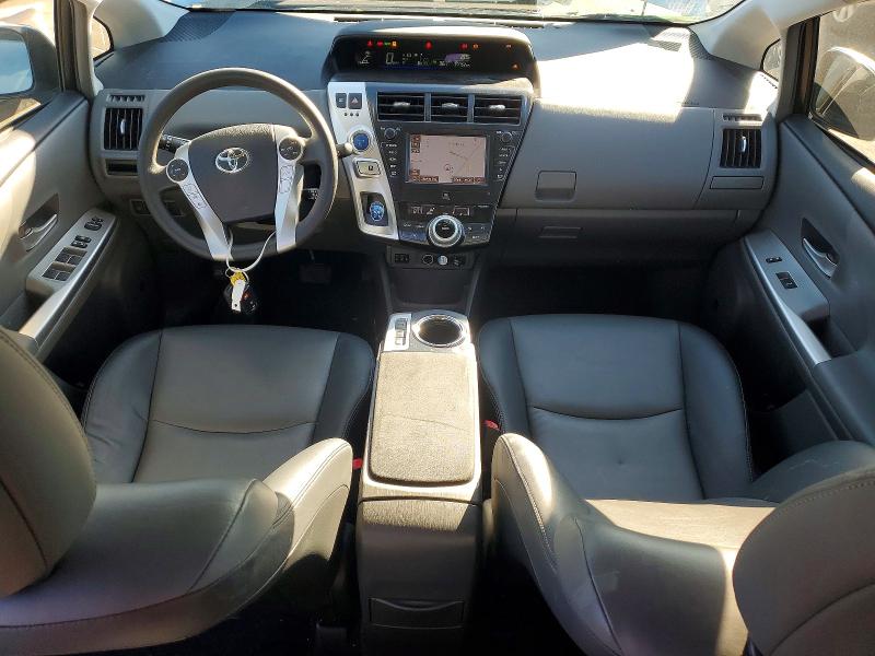 Photo 8 from auction – 2012 TOYOTA PRIUS V with VIN JTDZN3EU3C3109500