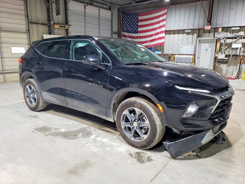 Photo 4 from auction – 2025 CHEVROLET BLAZER 2LT with VIN 3GNKBHR41SS168420