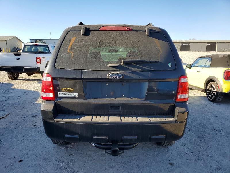 Photo 6 from auction – 2011 FORD ESCAPE XLS with VIN 1FMCU0C74BKC13000