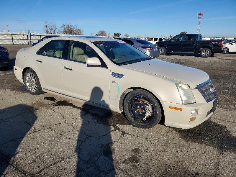 صورة رقم 4 من المزاد - 2010 CADILLAC STS مع VIN 1G6DU6EAXA0148154