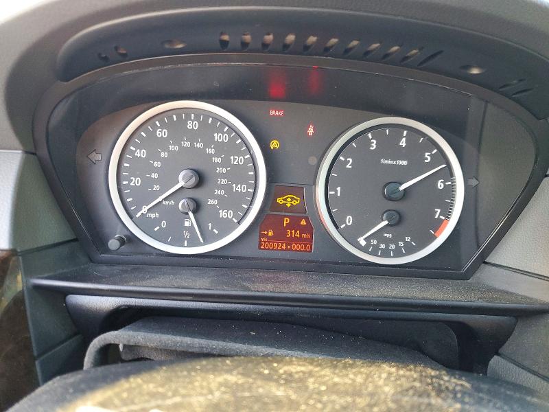 Photo 9 from auction – 2006 BMW 530 XIT with VIN WBANN735X6CN03613