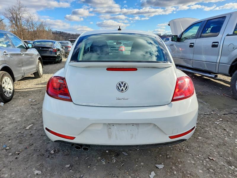 Photo 6 from auction – 2018 VOLKSWAGEN BEETLE with VIN 3VWFD7AT0JM702136
