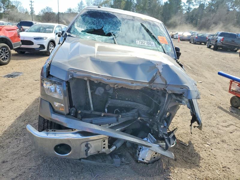 Photo 5 from auction – 2010 FORD F150 SUPER with VIN 1FTEW1C85AFB62605