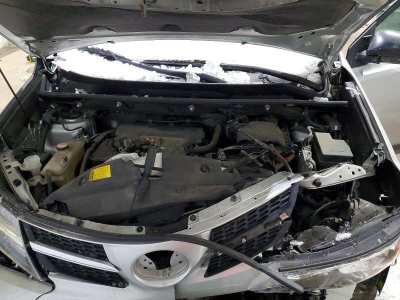 Photo 12 from auction – 2014 TOYOTA RAV4 LE with VIN JTMBFREV3EJ009776