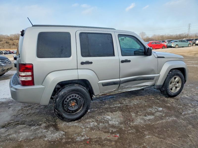 Photo 3 from auction – 2011 JEEP LIBERTY SP with VIN 1J4PN2GK2BW553987