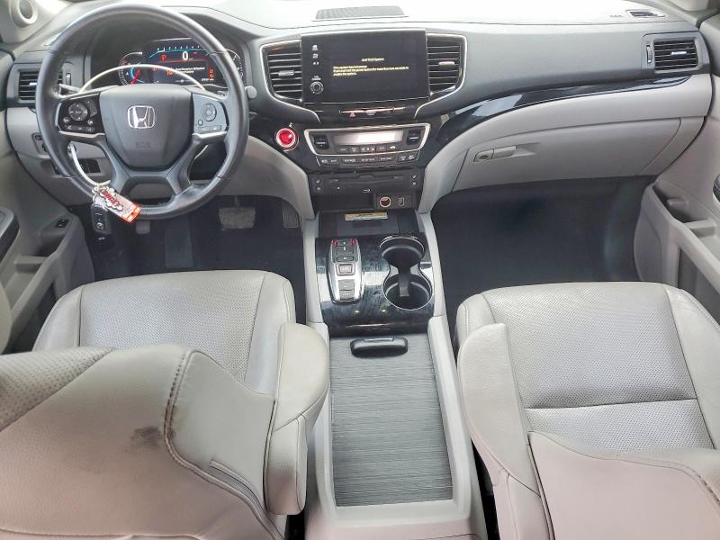 Photo 8 from auction – 2020 HONDA PILOT ELIT with VIN 5FNYF6H09LB042200