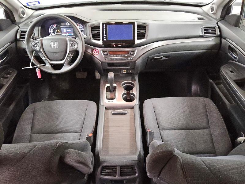 Фото 8 с аукциона – 2017 HONDA PILOT EX с VIN 5FNYF5H34HB033996
