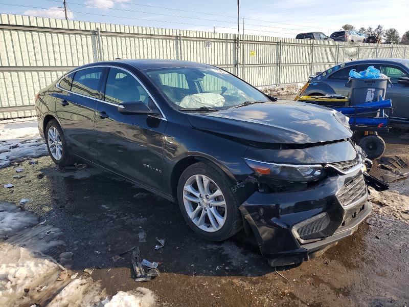 Photo 4 from auction – 2016 CHEVROLET MALIBU LT with VIN 1G1ZE5ST7GF354580