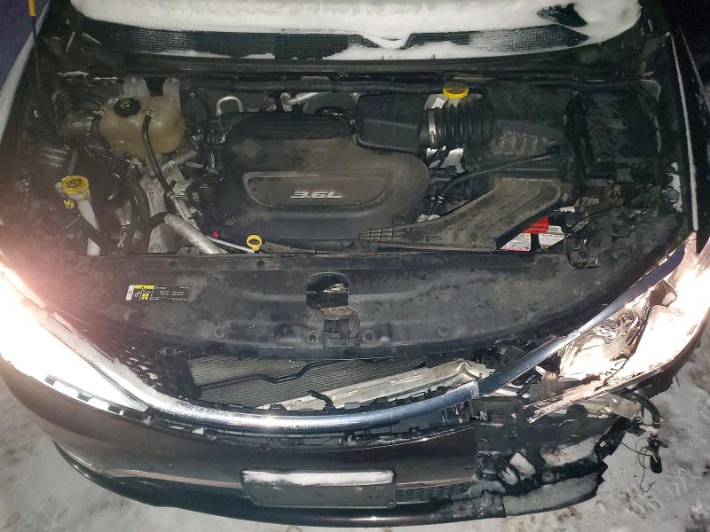 Photo 12 from auction – 2018 CHRYSLER PACIFICA with VIN 2C4RC1BG1JR123411